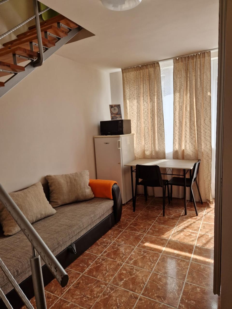 Kitchen or kitchenette, Living room, Dining area