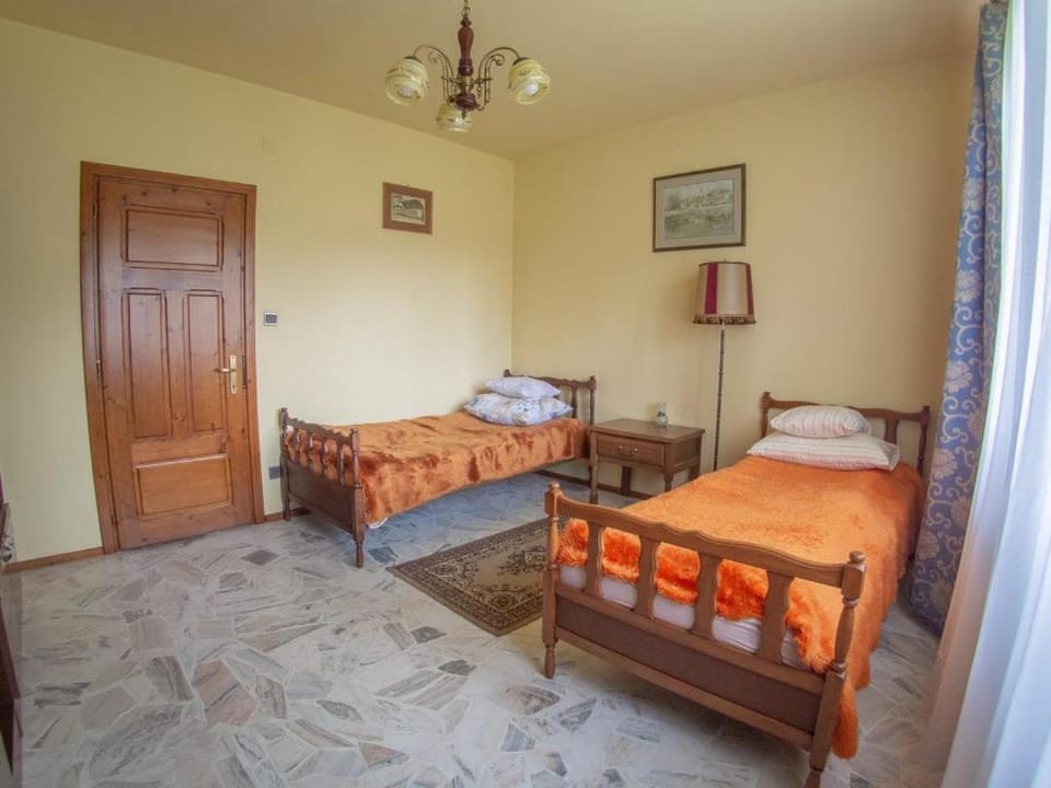 Willa Cicha Woda Bed and Breakfast in Lesser Poland Voivodeship