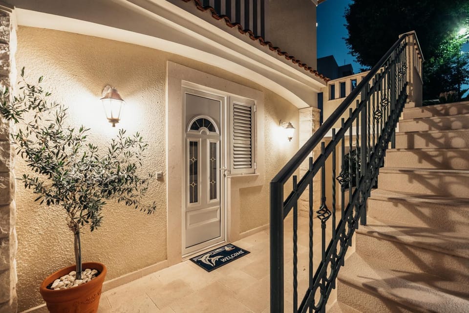 Property building, Night