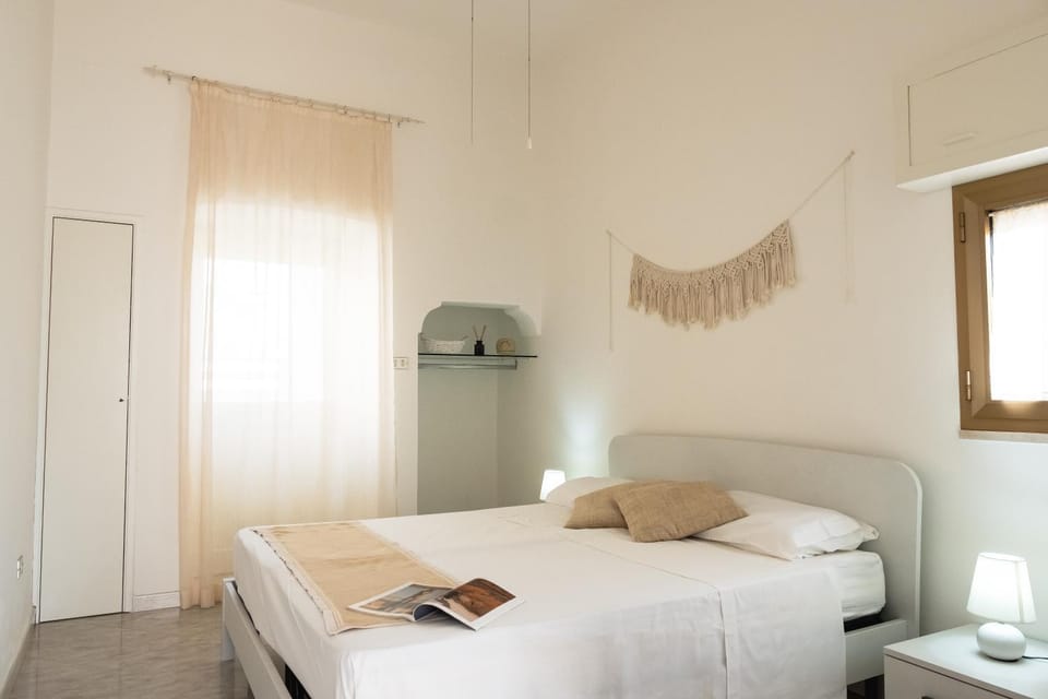 Bed, Photo of the whole room, Bedroom, towels, wardrobe