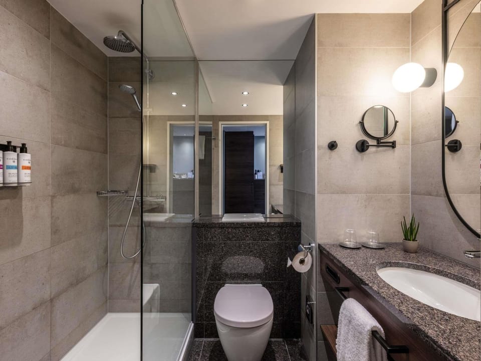 Shower, Toilet, Bathroom
