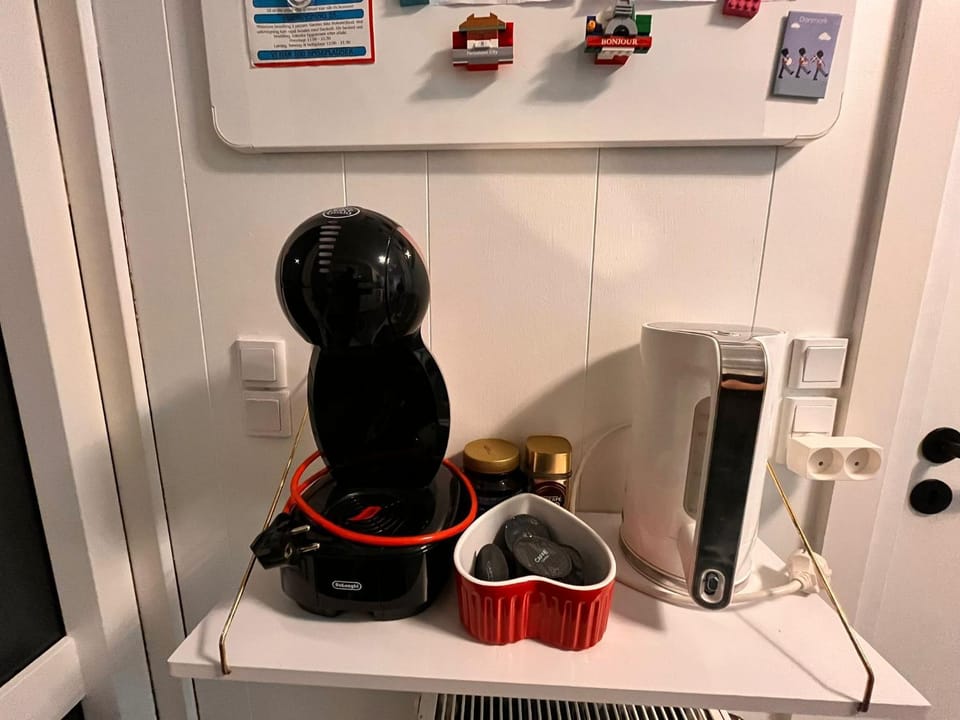 Coffee/tea facilities