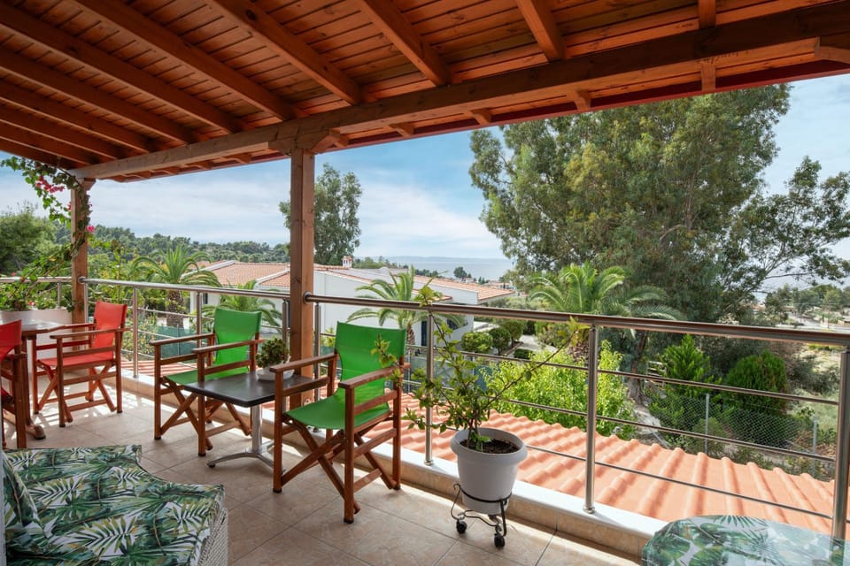 Balcony/Terrace, Balcony/Terrace