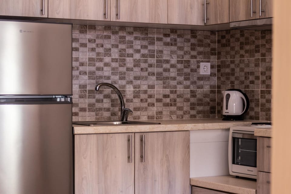 MARKOS LUXURY APARTMENTS Bed and Breakfast in Messenia
