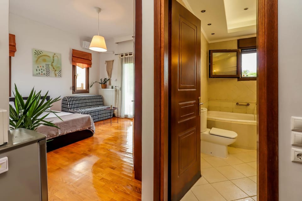 Suite Acropolis Serres With Parking Next to Center Apartment in Decentralized Administration of Macedonia and Thrace