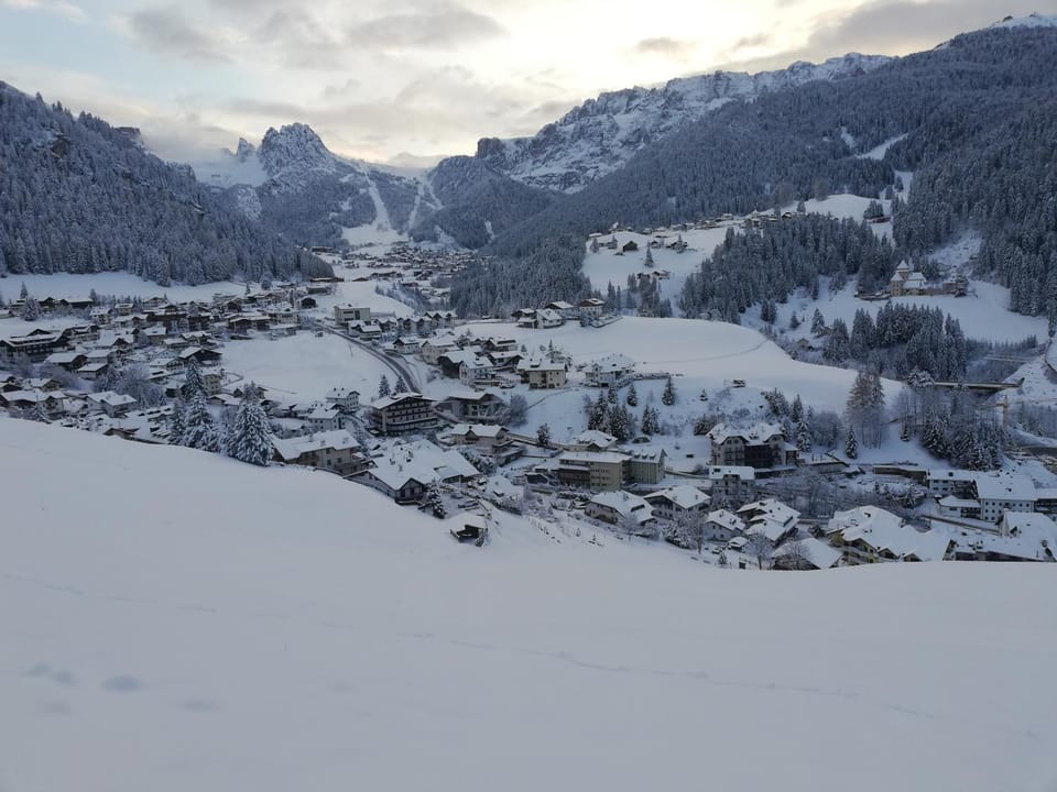 Pension Dolomieu Bed and Breakfast in Santa Cristina Gherdëina