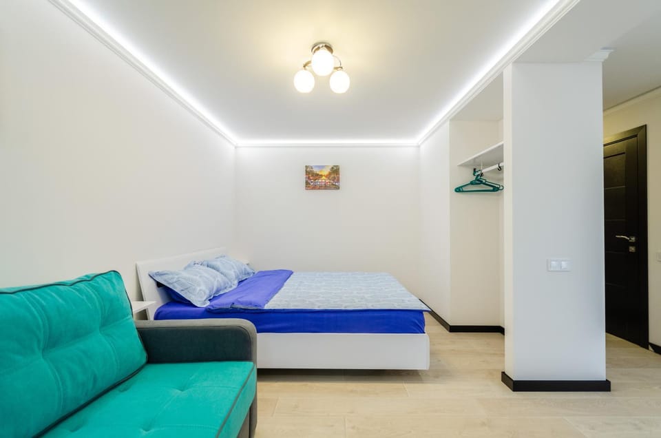Bed, Living room, Bedroom