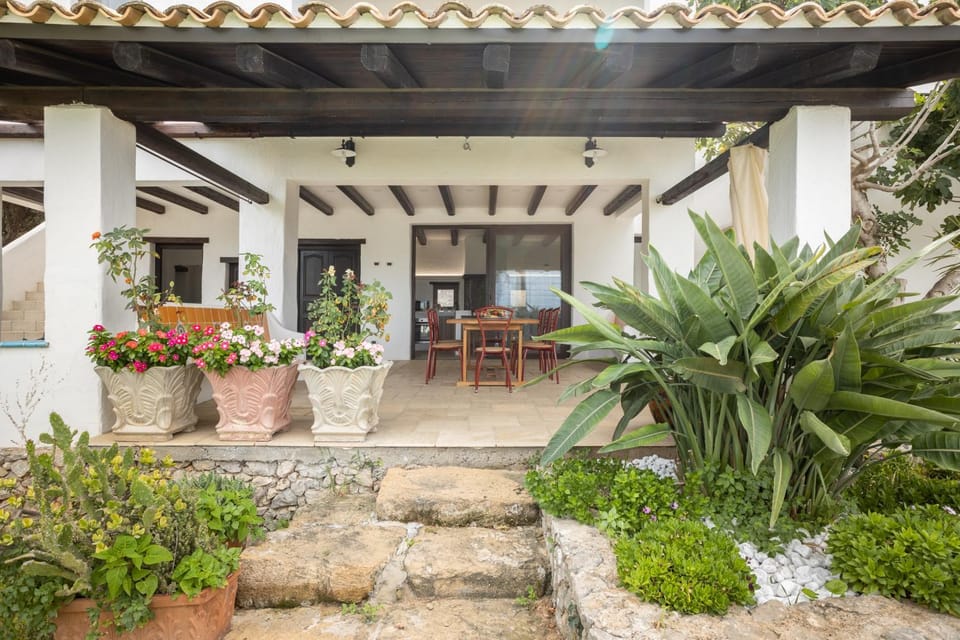 Property building, Patio, Garden, Garden view