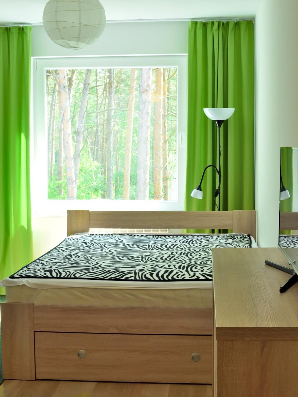 Bed, View (from property/room), Photo of the whole room, Bedroom, furniture