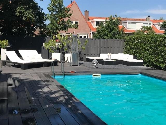 Pool view, Swimming pool