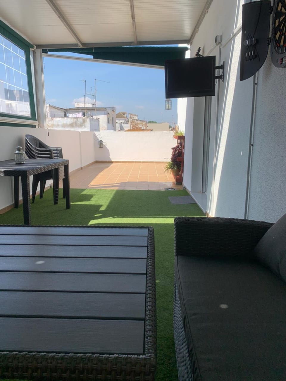 Balcony/Terrace, Evening entertainment