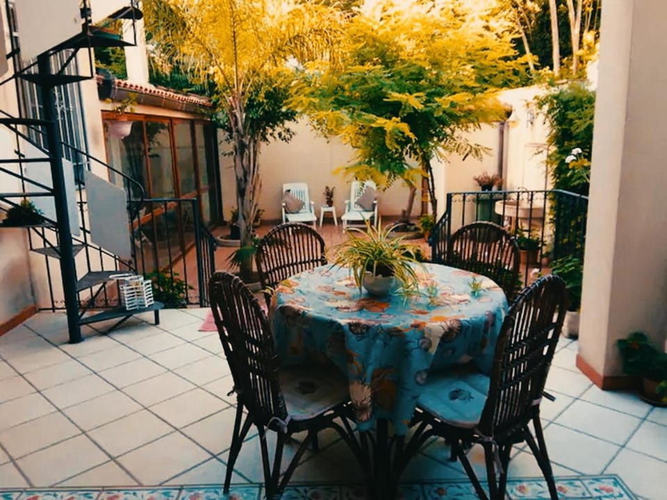 Patio, Patio, Garden, Garden, Dining area