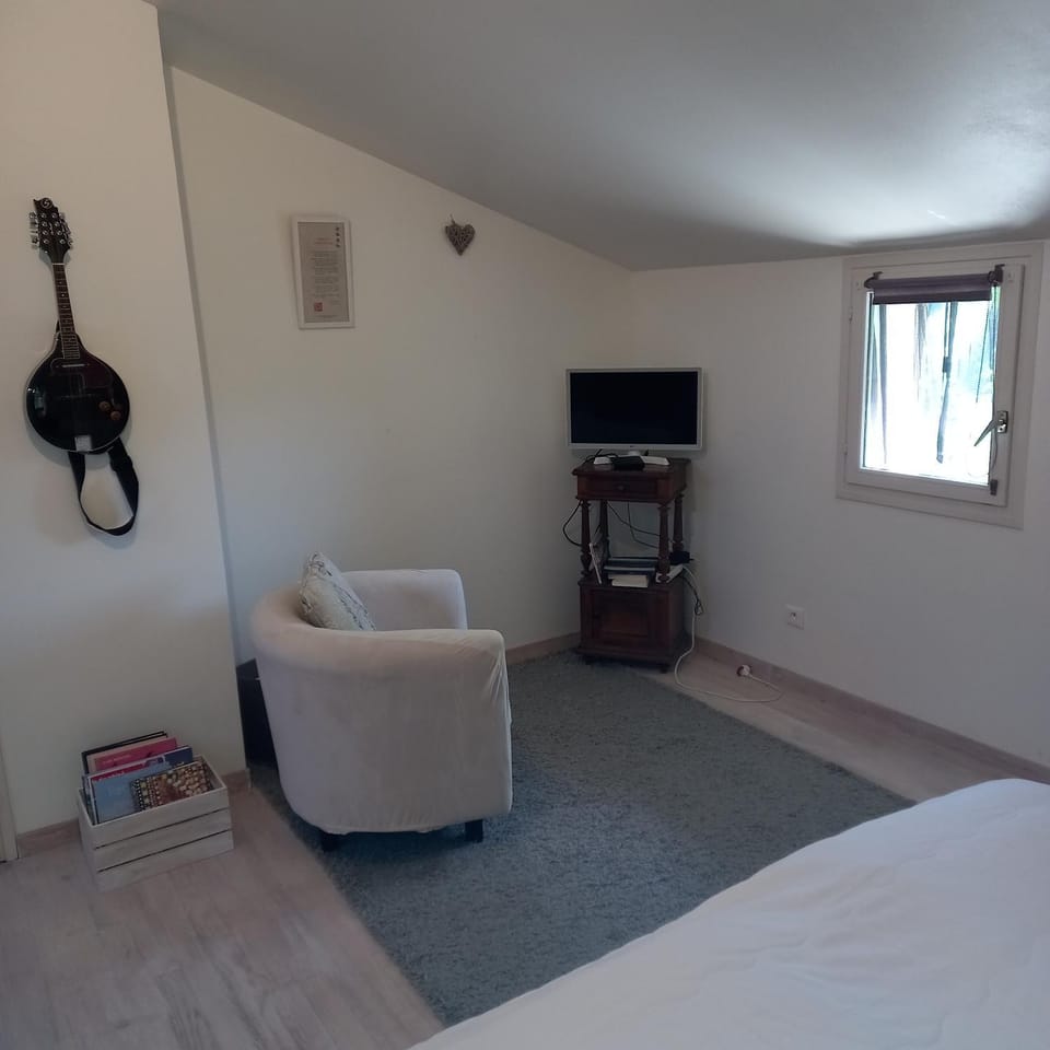 Malpas125 chambres chez l'habitant Vacation rental in Provence-Alpes-Côte d'Azur