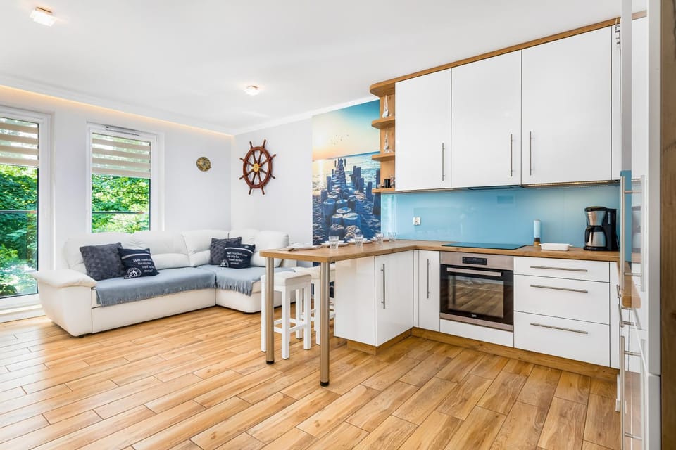 Kitchen or kitchenette, Living room, Seating area