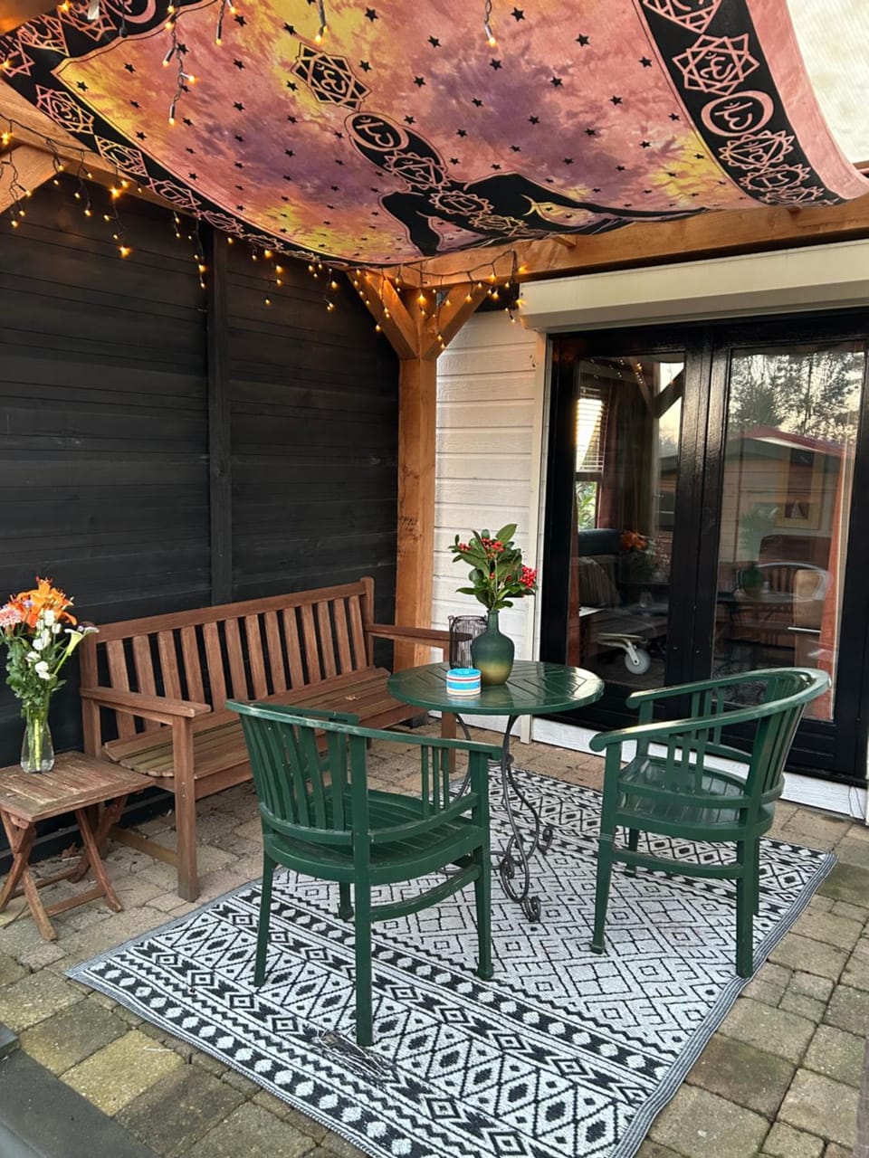 Welcome, relax and enjoy your stay Chalet in Putten