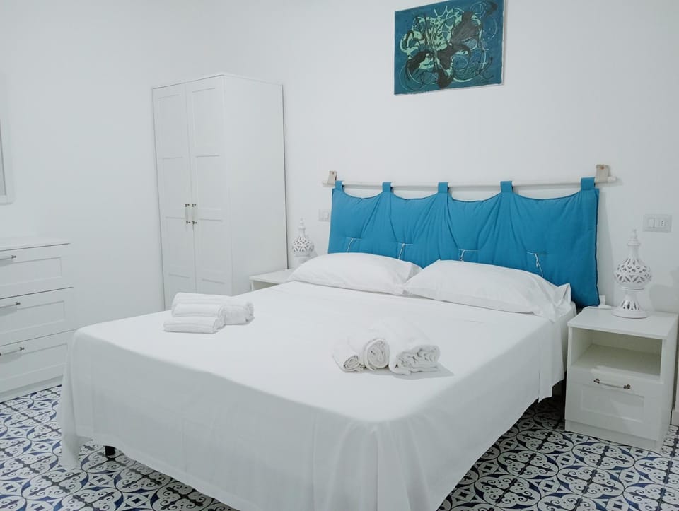 CANNETO BLU Apartment in Canneto