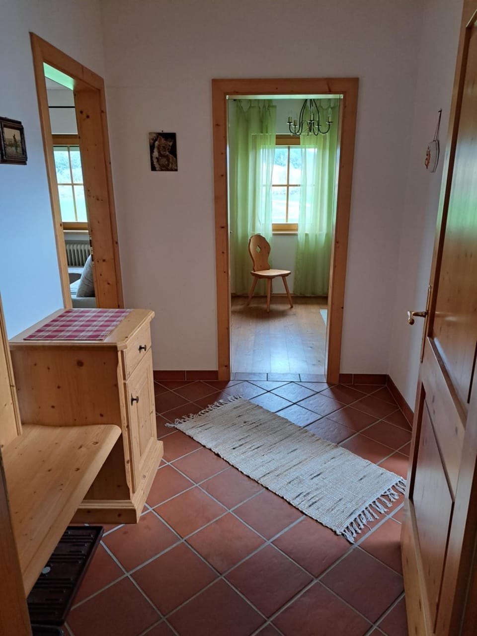 Photo of the whole room