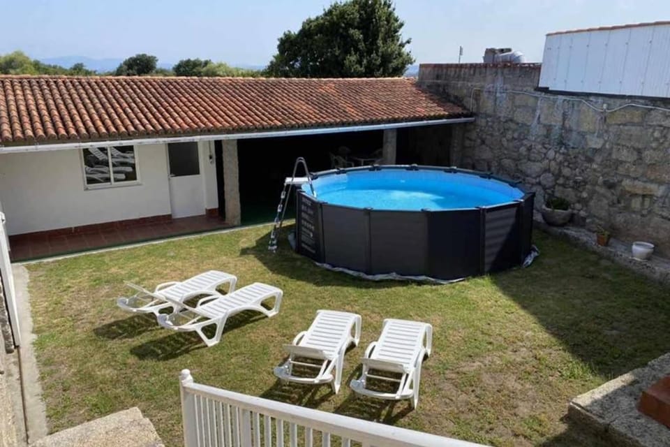 Garden, Swimming pool, Swimming pool