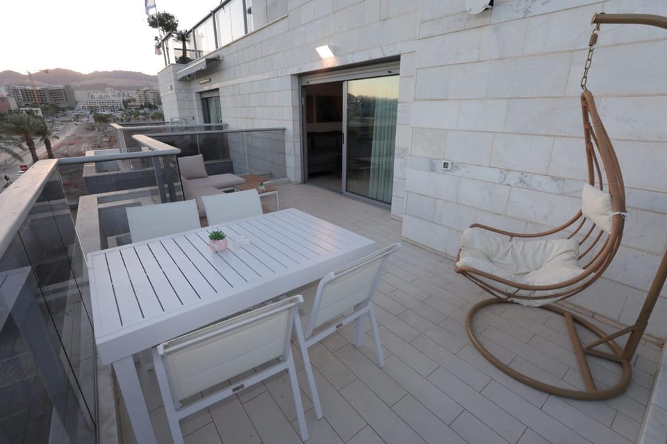 Luxury Queen Royal Park Apartment in Eilat