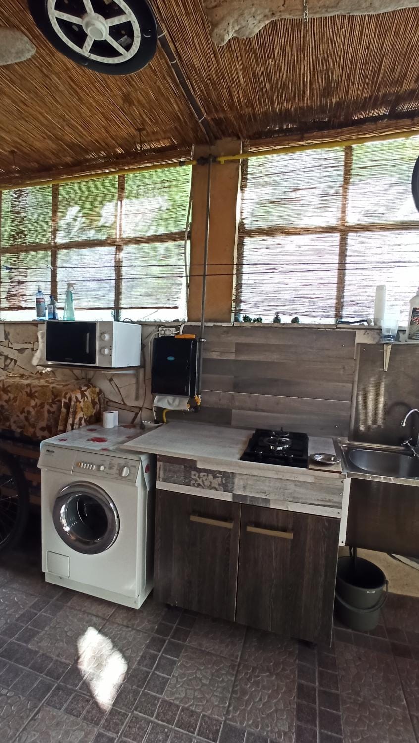 Kitchen or kitchenette, Breakfast