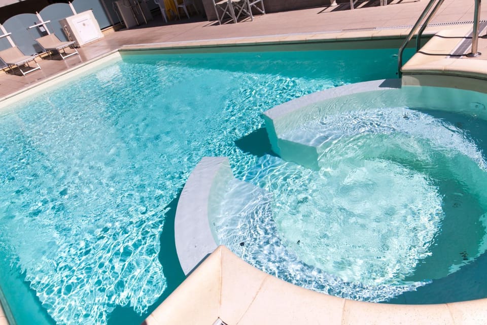Hot Tub, Swimming pool, Open Air Bath