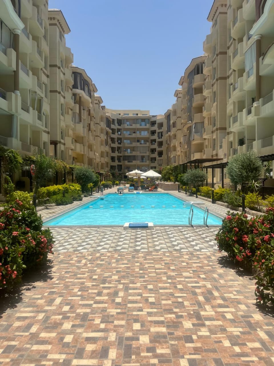 Florenza Khamsin 1 bedroom apartment with swimming pool view Apartment in Hurghada