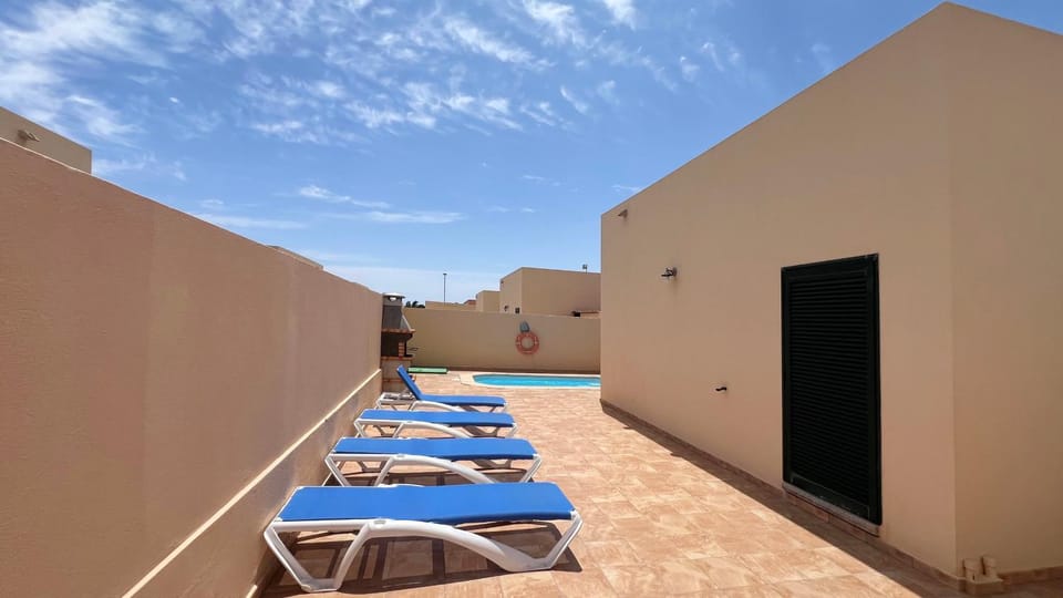 Anahi Homes Corralejo- Dracaena 20 House in Maxorata