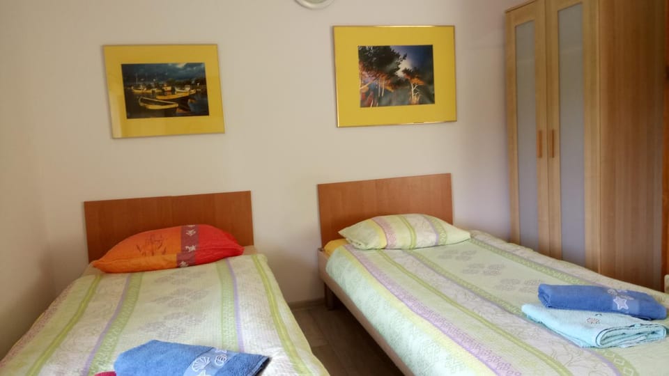 Leśniczówka Pokoje Gościnne Vacation rental in Pomeranian Voivodeship