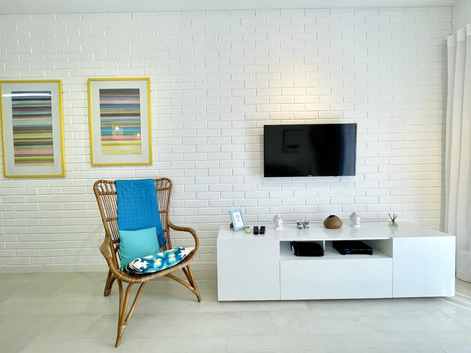 Belo Apto com churrasqueira a 100m da Praia Apartment in Florianopolis