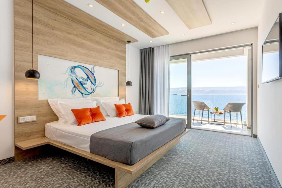 View (from property/room), Balcony/Terrace, Photo of the whole room, Sea view