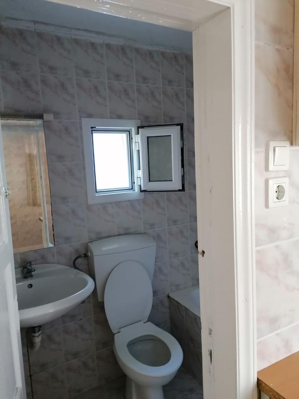Toilet, Bathroom