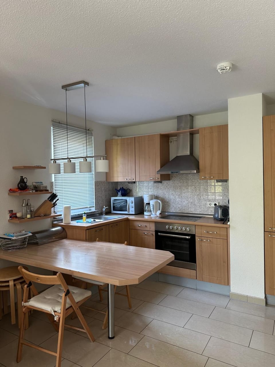 Kitchen or kitchenette, Dining area, dishwasher, minibar, pet friendly, stove, toaster