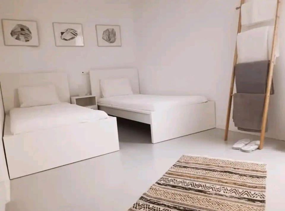 MarLeon House in Mykonos, Mikonos 846 00, Greece