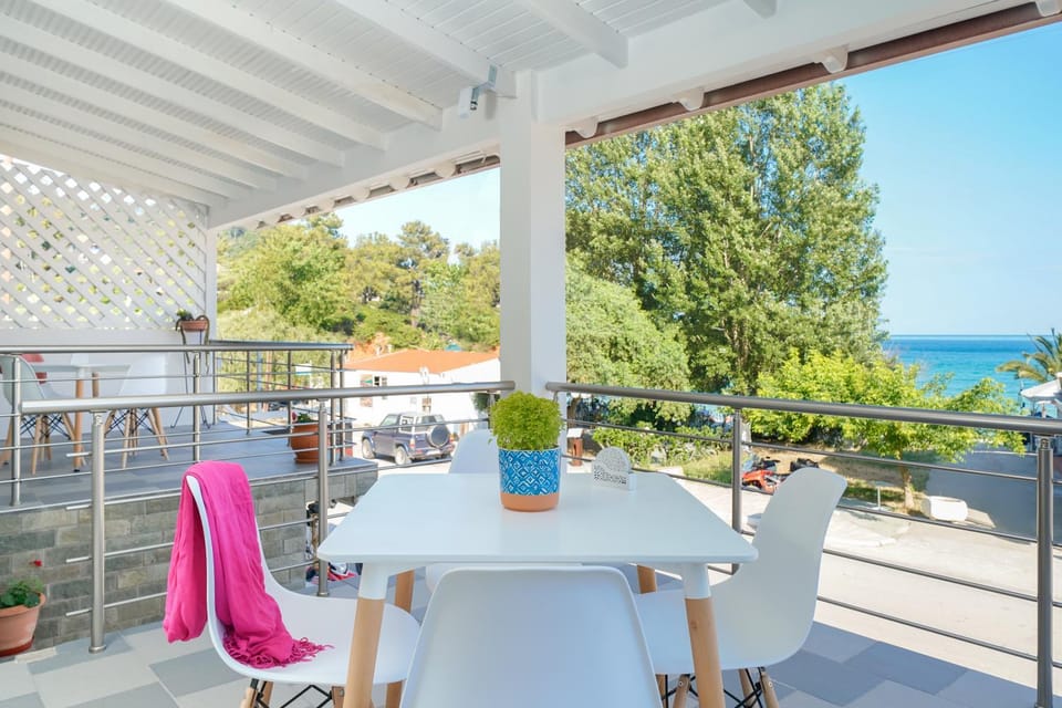 Day, Summer, Balcony/Terrace, Balcony/Terrace, Seating area, Sea view, Sea view, Sunrise