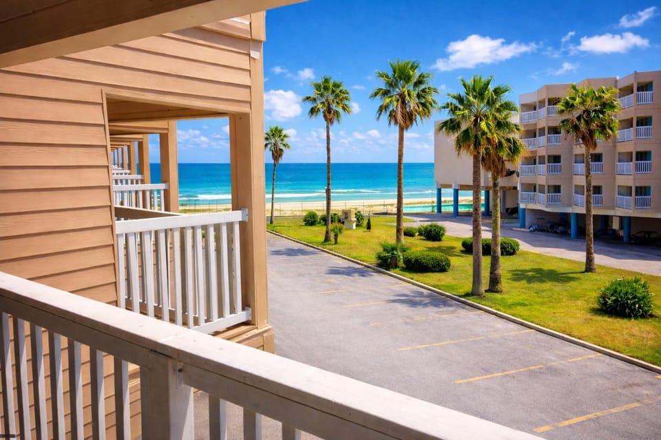 Property building, Day, View (from property/room), Balcony/Terrace, Beach, Sea view