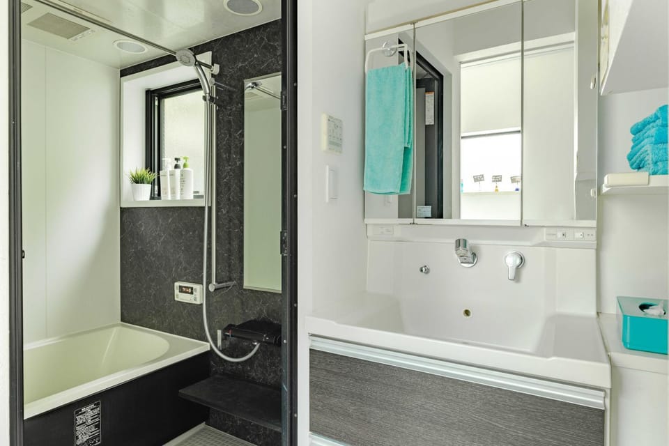 Shower, Bathroom, Bath
