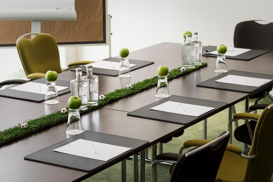 Banquet/Function facilities, Area and facilities, Sports