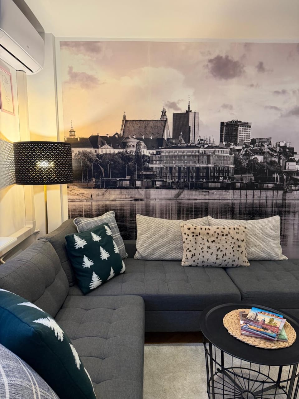 Apartament Centrum Warszawy Al Jerozolimskie Apartment in Warsaw