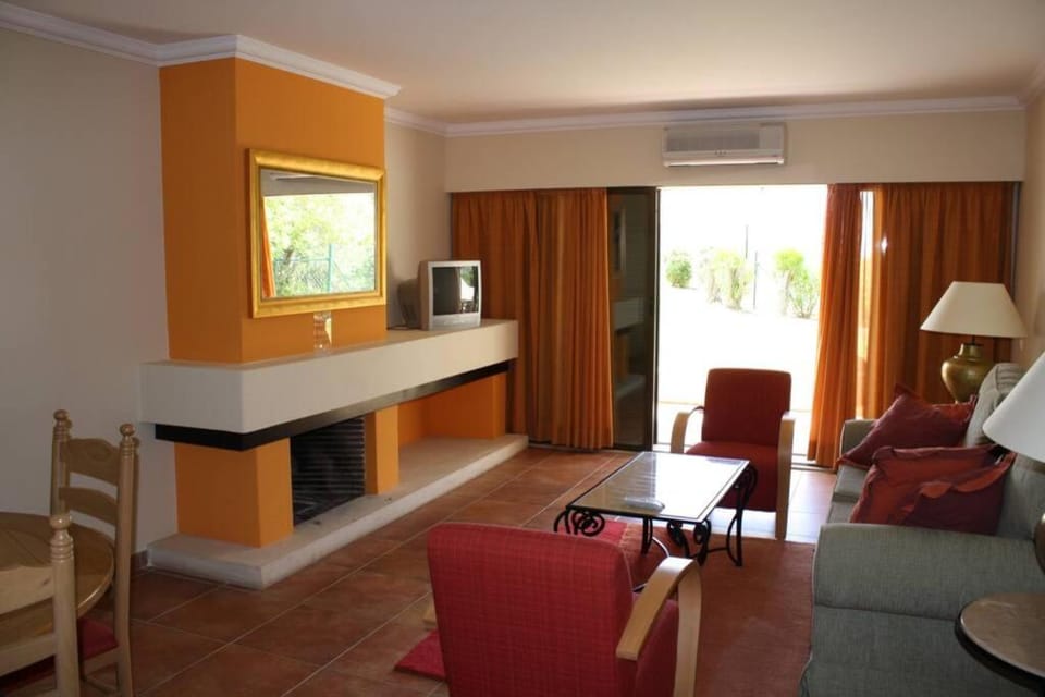 Apartamento T1 - Praia Senhora da Rocha Apartment in Porches