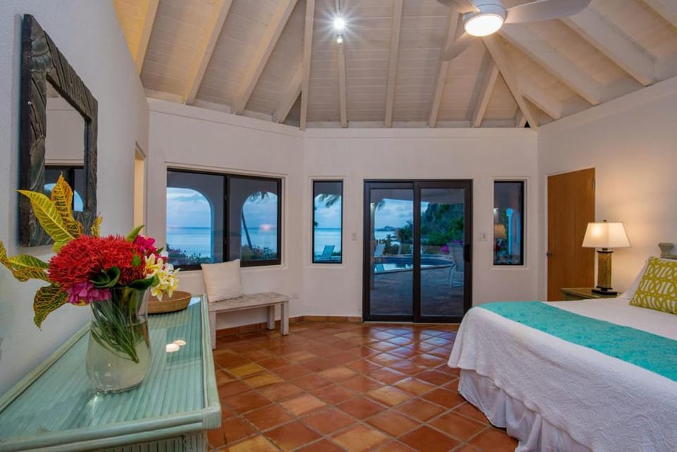 BEACH DREAMS Villa in Caribbean