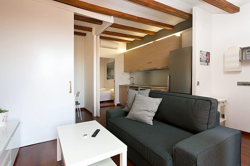 Kitchen or kitchenette, Living room, Dining area