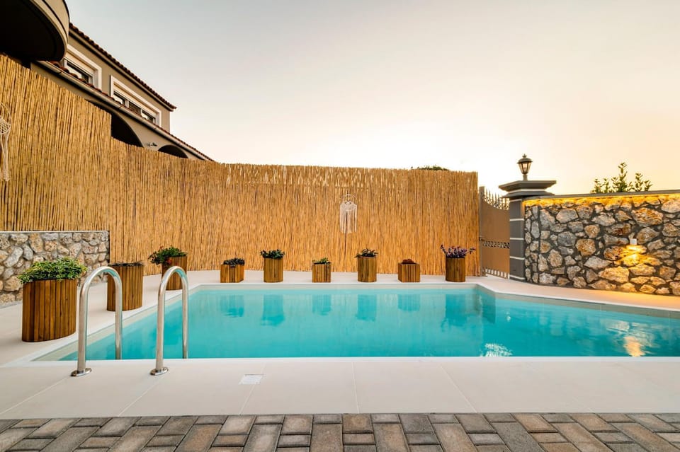 Vista delle Montagne Apartment in Ialysos