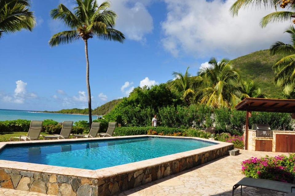 CARIBBEAN WIND Villa in Caribbean