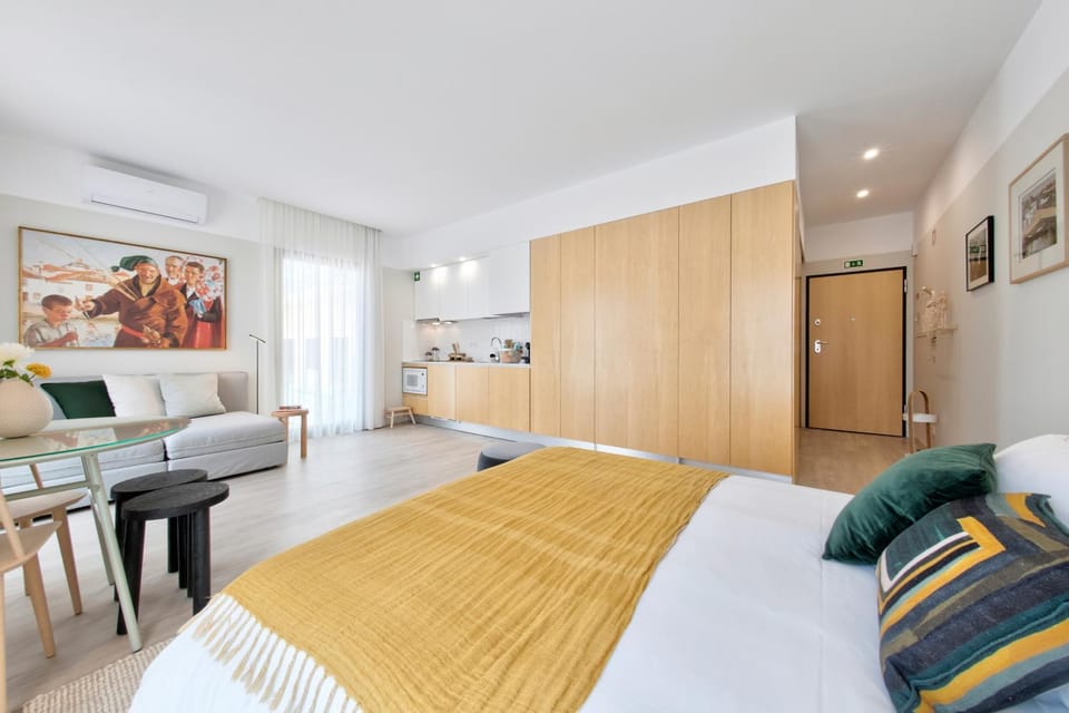 Kitchen or kitchenette, Living room, Bedroom