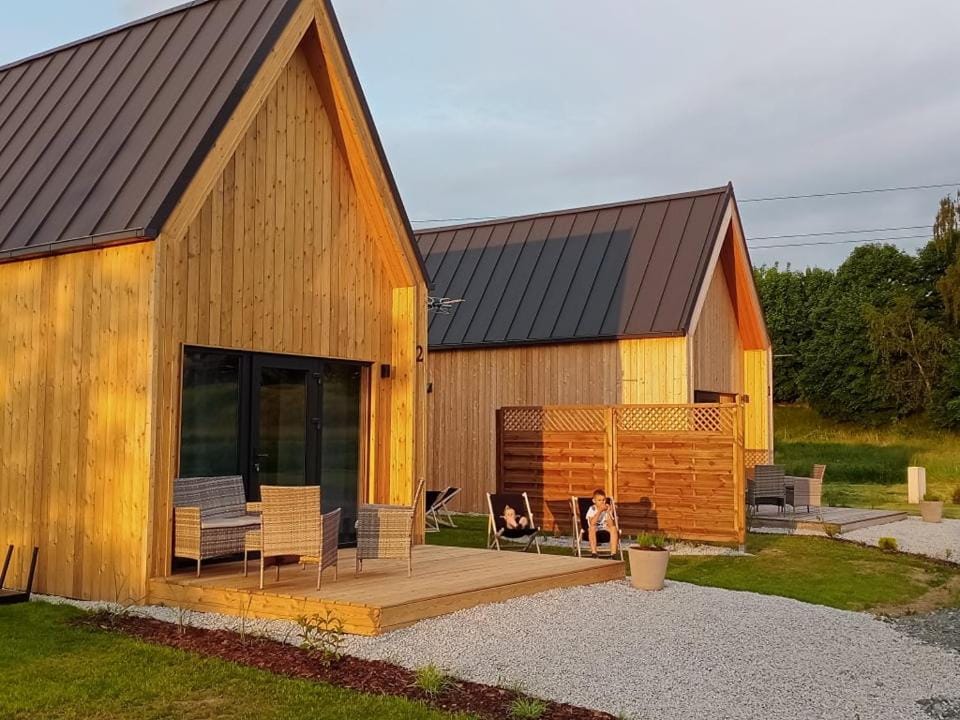 Property building, Day, Garden