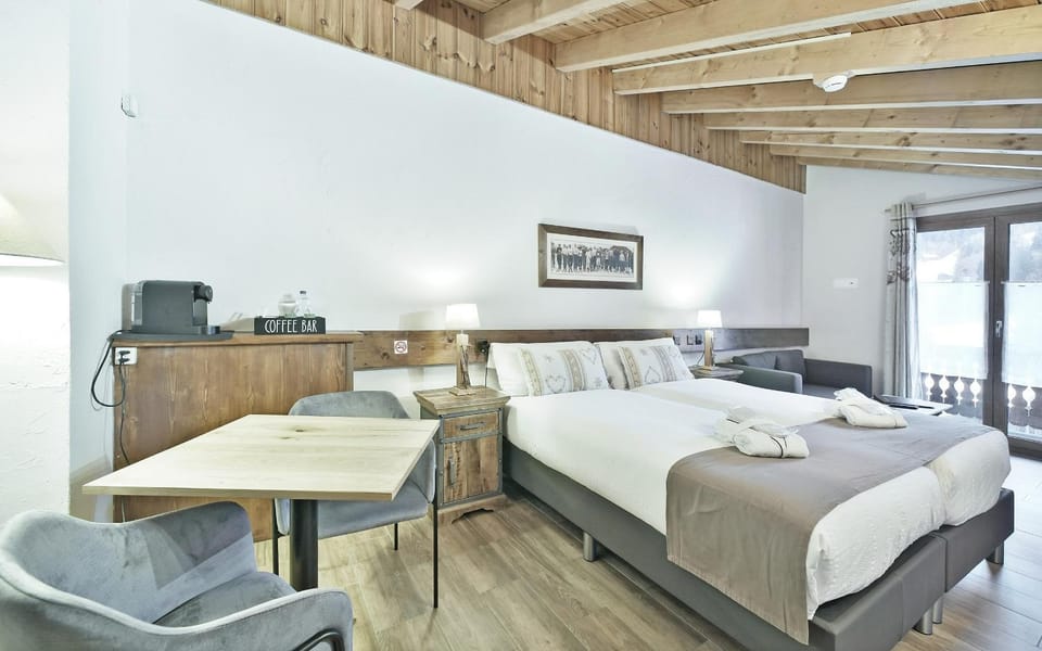 Hôtel Le Chamois Hotel in Canton of Vaud