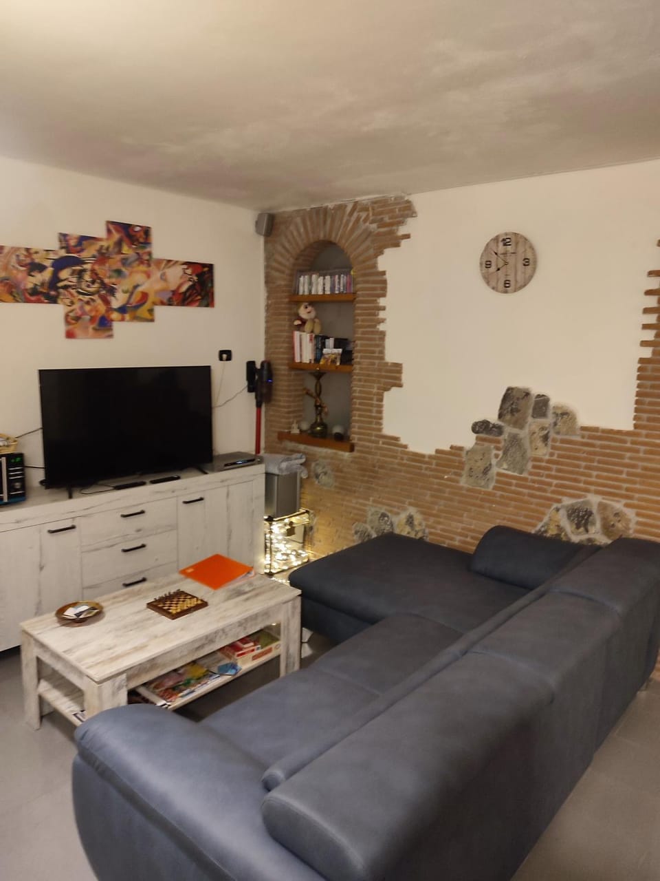 TV and multimedia, Living room
