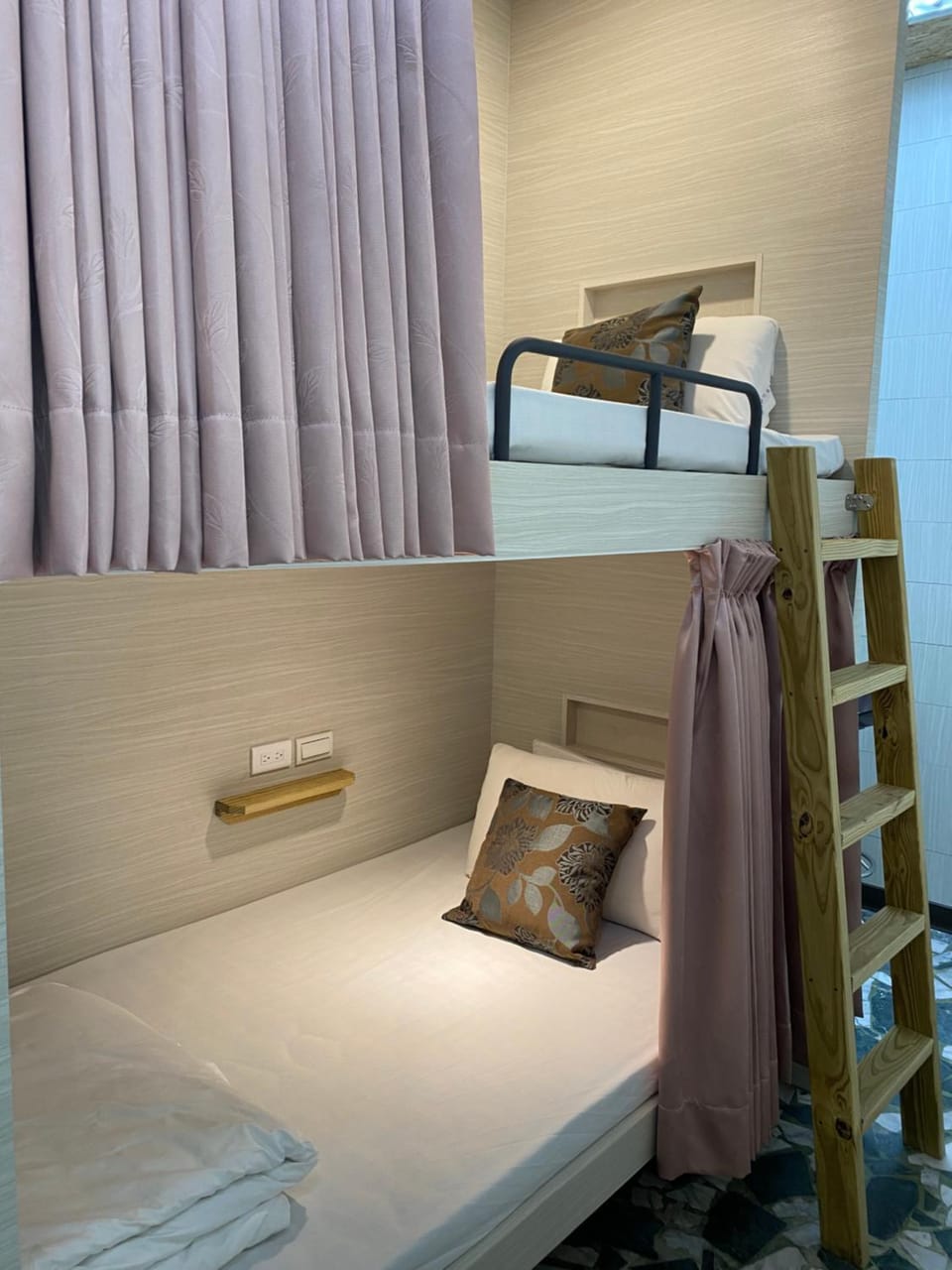 Kenting Heng-Chung Art Hostel Inn in Hengchun Township