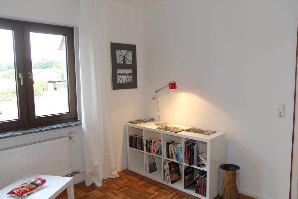 Living room, Photo of the whole room
