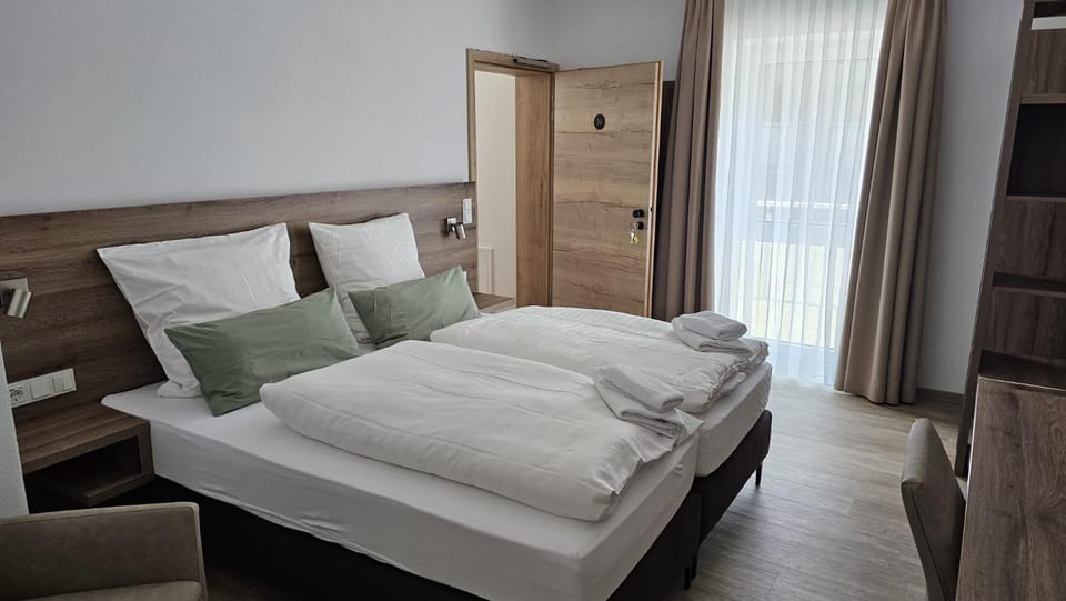 Landhotel Imhof Bed and Breakfast in Hesse